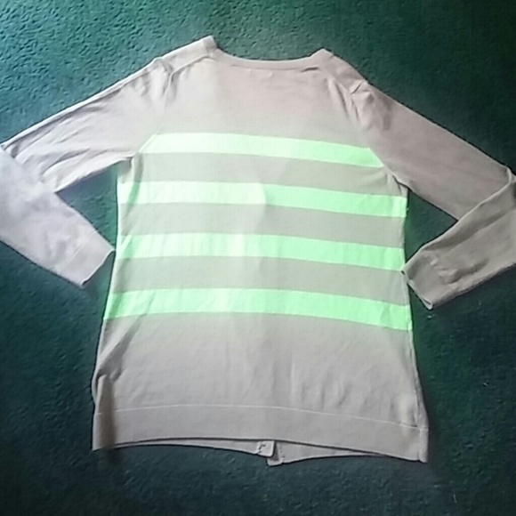 Gap LIght wght Sweater Jacket - Picture 6 of 7